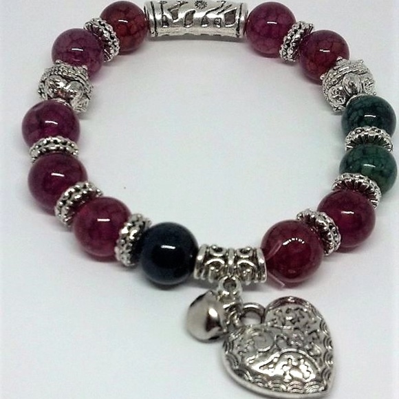 Jewelry - Natural Agate Charm Stretch Bracelet